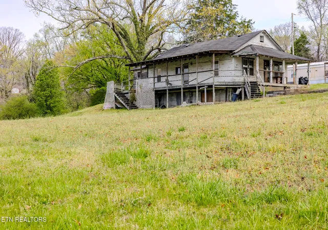 Homes for sale in Harriman, TN | 248 Woody Ave, Harriman, TN 37748 | MLS# 1335490