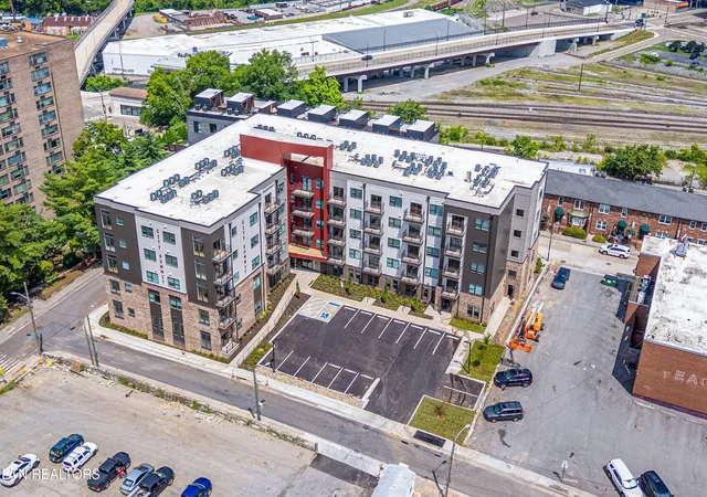 2nd image of 515 Cafego Pl #107, Knoxville, TN 37902 | MLS# 1335626