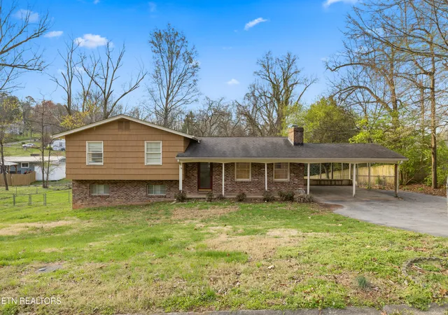 1st image of 1112 Buckthorn Dr, Knoxville, TN 37912 | MLS# 1335731