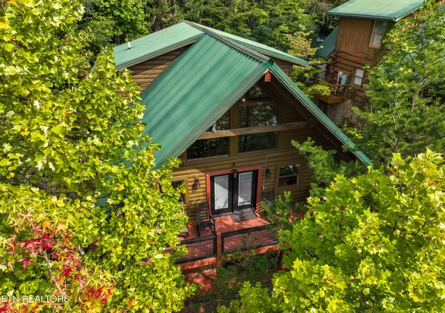 2nd image of 1615 Misty Hollow Wy, Gatlinburg, TN 37738 | MLS# 1335678