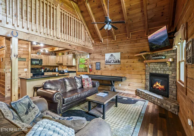 5th image of 1615 Misty Hollow Wy, Gatlinburg, TN 37738 | MLS# 1335678