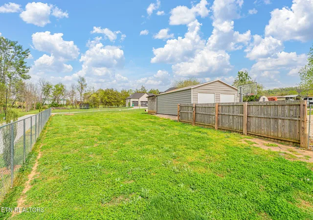 45th image of 7112 Weaver Rd, Powell, TN 37849 | MLS# 1335762