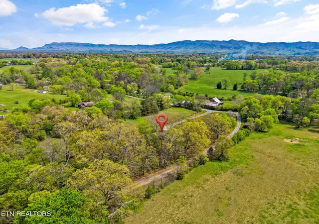 39th image of 5121 Green Rd, Maryville, TN 37804 | MLS# 1335704