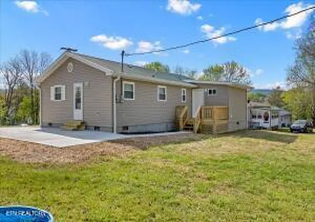Homes for sale in Etowah, TN | 400 N Iowa Ave, Etowah, TN 37331 | MLS# 1338013