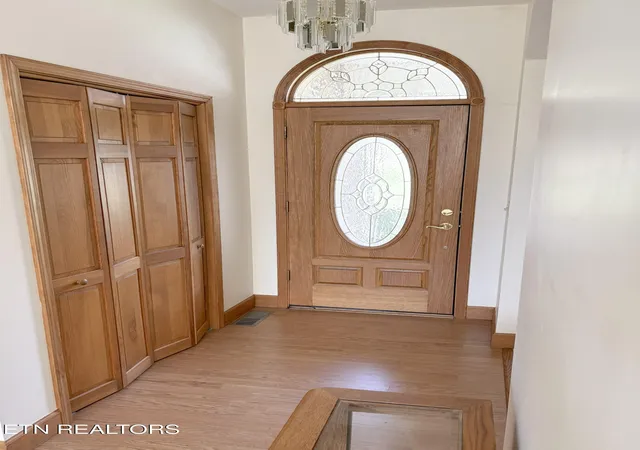 3rd image of 9027 Cherokee Tr, Crossville, TN 38572 | MLS# 1336070