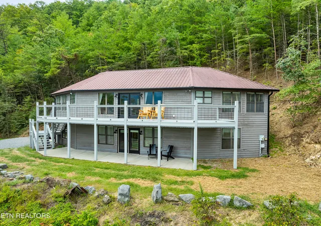 Photo 4 of Single family home for sale at 544 Nathans Nook Rd, Townsend, TN 37882 | MLS# 1335727 | Listing updated on 2026-05-27