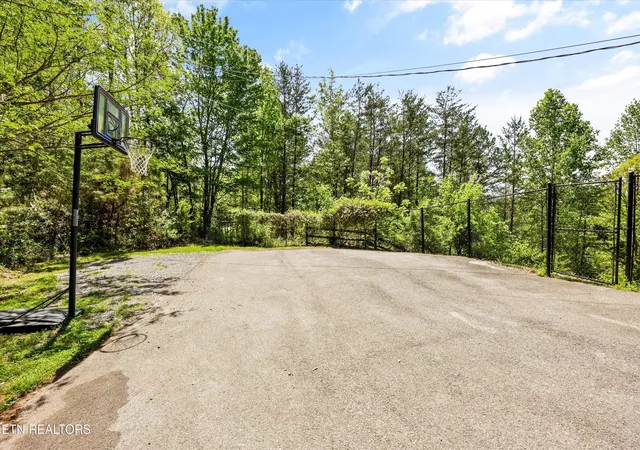 Photo 3 of Single family home for sale at 1916 Buds Ridge Way, Sevierville, TN 37862 | MLS# 1338690 | Listing updated on 2026-05-29