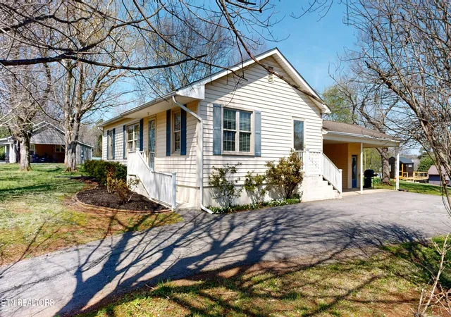 3rd image of 723 Old Hwy 68, Sweetwater, TN 37874 | MLS# 1335925