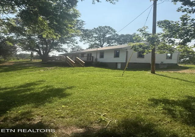 Photo 3 of Single family home for sale at 1184 Davis Chapel Rd, La Follette, TN 37766 | MLS# 1335936 | Listing updated on 2026-09-03