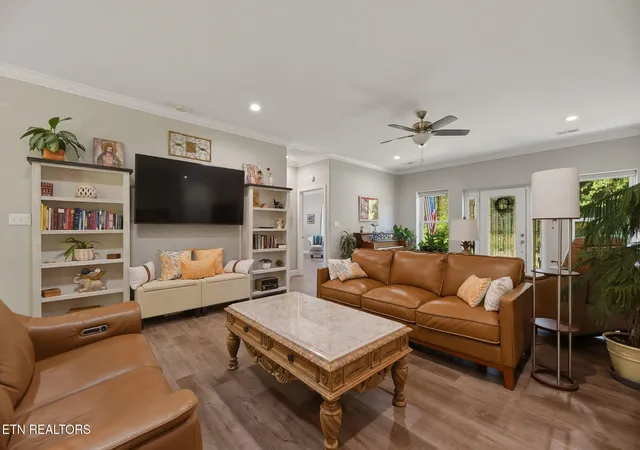5th image of 106 Chatuga Dr, Loudon, TN 37774 | MLS# 1338423