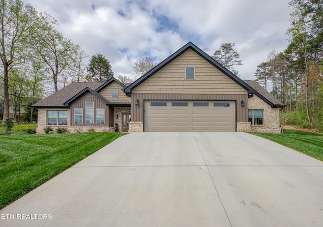 2nd image of 224 Seminole Cir, Loudon, TN 37774 | MLS# 1336006