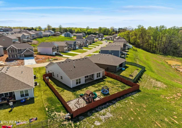 5th image of 3507 Crimson Cir, Maryville, TN 37801 | MLS# 1335927