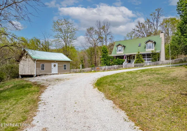 3rd image of 117 Watkins Ln, Jacksboro, TN 37757 | MLS# 1343711