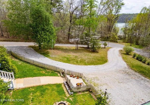 5th image of 117 Watkins Ln, Jacksboro, TN 37757 | MLS# 1343711