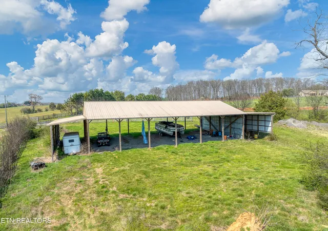 5th image of 1220 Floyd Walker Rd #1, Maryville, TN 37801 | MLS# 1336303
