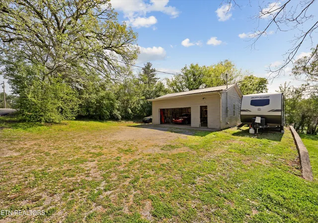 4th image of 4540 Wildwood Springs Rd, Maryville, TN 37804 | MLS# 1336527