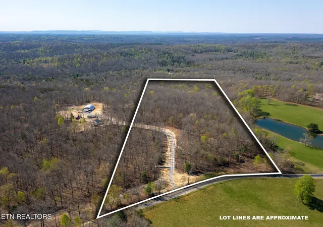 Homes for sale in Sunbright, TN | Coon Hollow Rd #031 009.01, Sunbright, TN 37872 | MLS# 1336326