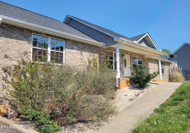 1st image of 3236 Sandpiper Ct, Kodak, TN 37764 | MLS# 1335878