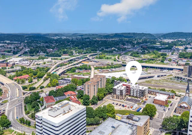 2nd image of 515 Cafego Pl #408, Knoxville, TN 37902 | MLS# 1335914