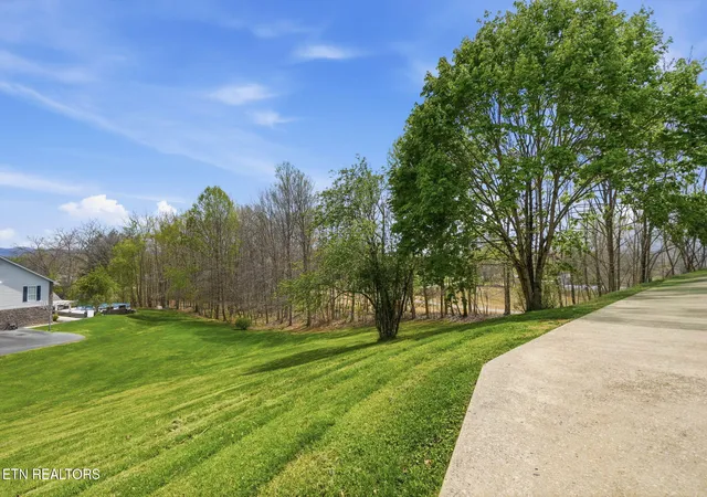 Homes for sale in Oneida, TN | 191 Ashley Ln, Oneida, TN 37841 | MLS# 1336299