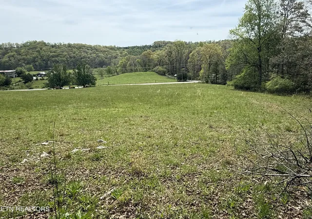 Photo 1 of Land for sale at Lot 1 Yarnell Rd, Knoxville, TN 37932 | MLS# 1336101 | Listing updated on 2026-04-15