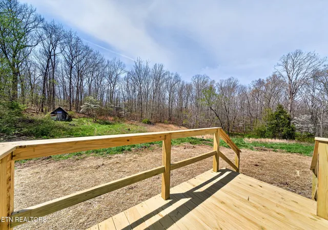 Homes for sale in Crossville, TN | 223 Dublin Dr, Crossville, TN 38572 | MLS# 1336065