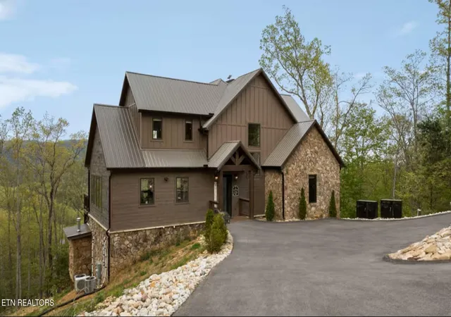 2nd image of 5016 Long Rifle Rd, Walland, TN 37886 | MLS# 1336130