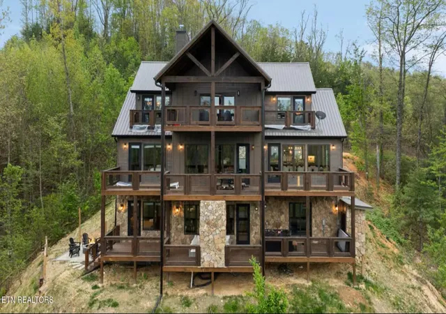 57th image of 5016 Long Rifle Rd, Walland, TN 37886 | MLS# 1336130