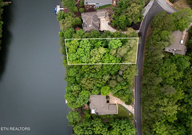 Photo 2 of Land for sale at 104 Chatham Ln, Crossville, TN 38558 | MLS# 1336743 | Listing updated on 2026-08-19