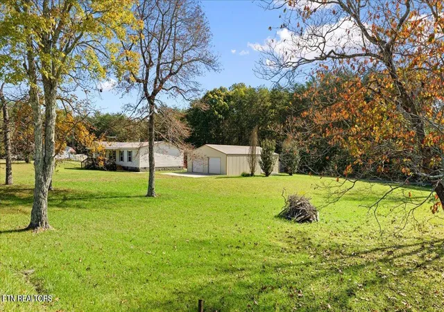 Photo 2 of Sale Pending at 10985 Lantana Rd, Crossville, TN 38572 | MLS# 1336202 | Listing updated on 2026-05-20