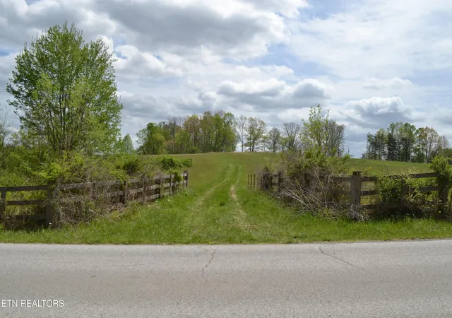 Photo 2 of Land for sale at N Of Deer Lodge Hwy, Deer Lodge, TN 37726 | MLS# 1336760 | Listing updated on 2026-08-20