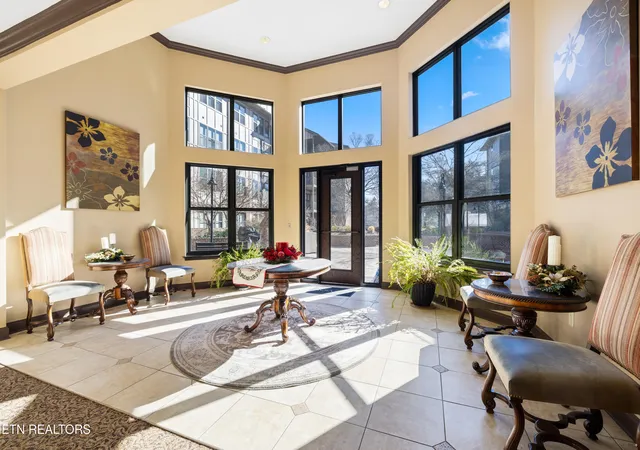 1st image of 445 W Blount Ave #325, Knoxville, TN 37920 | MLS# 1336337