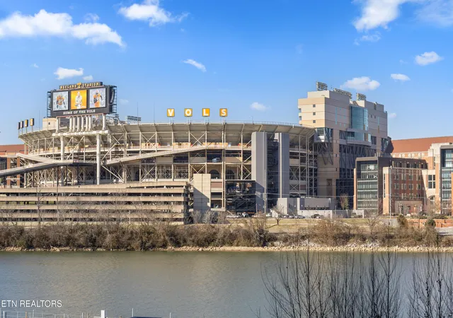4th image of 445 W Blount Ave #325, Knoxville, TN 37920 | MLS# 1336337