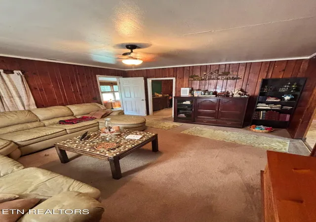 Photo 4 of Single family home for sale at 1012 4th Street, Crossville, TN 38555 | MLS# 1336689 | Listing updated on 2026-08-31