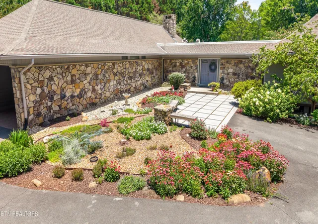 Photo 2 of Sale Pending at 615 Springhill Dr, Cleveland, TN 37312 | MLS# 1336439 | Listing updated on 2026-08-28