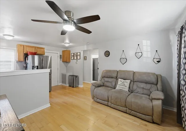 Photo 3 of Sale Pending at 2531 Cecelia Ave, Maryville, TN 37804 | MLS# 1336522 | Listing updated on 2026-09-12