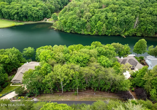 2nd image of 106 Chatham Ln, Crossville, TN 38558 | MLS# 1336742