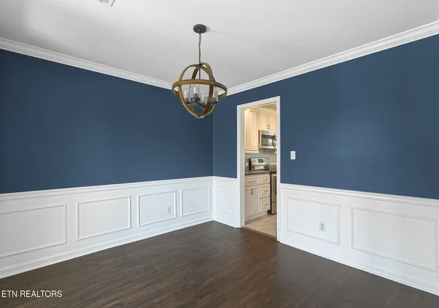 Photo 3 of Sale Pending at 2132 Willow Crk Ln, Knoxville, TN 37909 | MLS# 1337443 | Listing updated on 2026-09-07