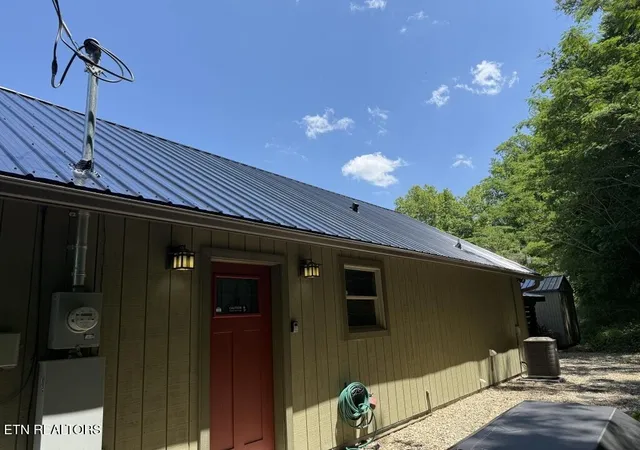 3rd image of 840 Sleepy Hollow Rd, Gatlinburg, TN 37738 | MLS# 1336547