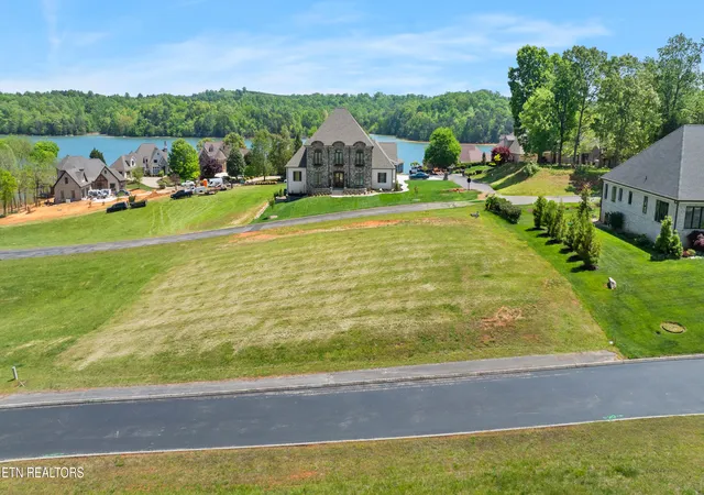 Homes for sale in Vonore, TN | 170 Starling Dr, Vonore, TN 37885 | MLS# 1336694