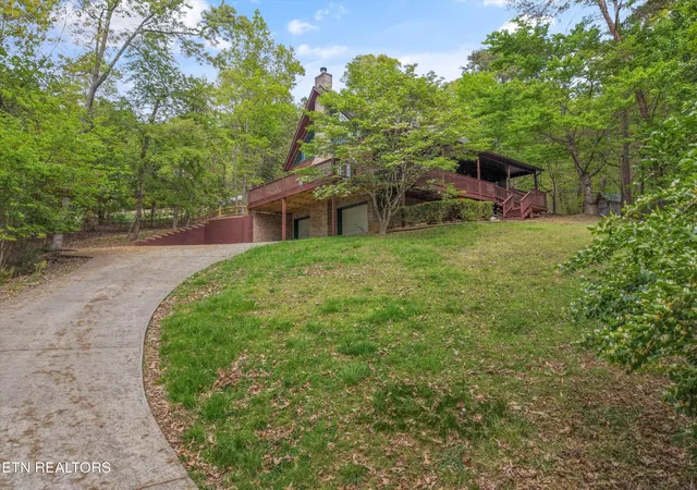 Photo 1 of Single family home for sale at 1534 Cherry Brk Dr, Dandridge, TN 37725 | MLS# 1336665 | Listing updated on 2026-09-23