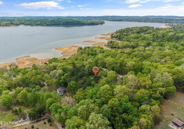 Photo 3 of Single family home for sale at 1534 Cherry Brk Dr, Dandridge, TN 37725 | MLS# 1336665 | Listing updated on 2026-09-23