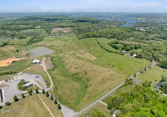 Photo 3 of Land for sale at Lot 3 Davis Fry Rd, Loudon, TN 37774 | MLS# 1336673 | Listing updated on 2026-07-17