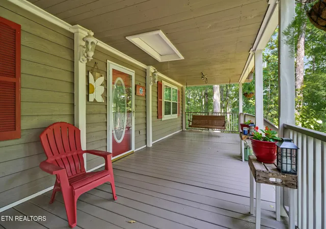 Photo 3 of Single family home for sale at 986 Post Oak Valley Rd, Rockwood, TN 37854 | MLS# 1336690 | Listing updated on 2026-10-02