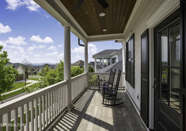 Photo 3 of Sale Pending at 9757 Clingmans Dome Dr, Knoxville, TN 37922 | MLS# 1336719 | Listing updated on 2026-05-22