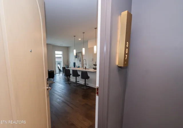 Photo 4 of Condo for sale at 122 Stadium Way #307, Knoxville, TN 37915 | MLS# 1336839 | Listing updated on 2026-08-17