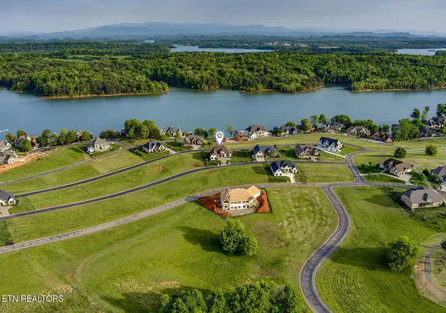Photo 60 of Single family home for sale at 124 Nightingale Dr, Vonore, TN 37885 | MLS# 1337737 | Listing updated on 2026-09-10