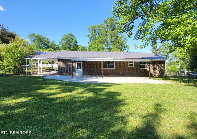 Homes for sale in Dayton, TN | 129 Azalea Ave, Dayton, TN 37321 | MLS# 1340151