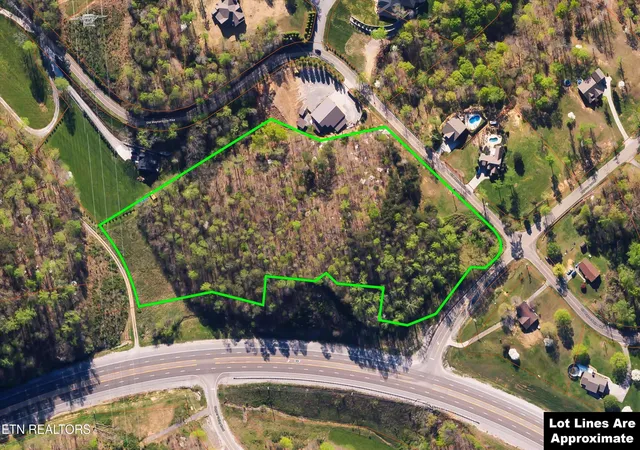 Photo 3 of Land for sale at 0 Old Maynardville Pike, Knoxville, TN 37938 | MLS# 1337248 | Listing updated on 2026-04-17
