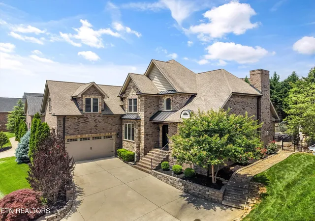 Homes for sale in Knoxville, TN | 11957 Lakehurst Ln, Knoxville, TN 37934 | MLS# 1337510